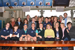 Karen Pryor with KPA faculty and staff at the New England Aquarium.